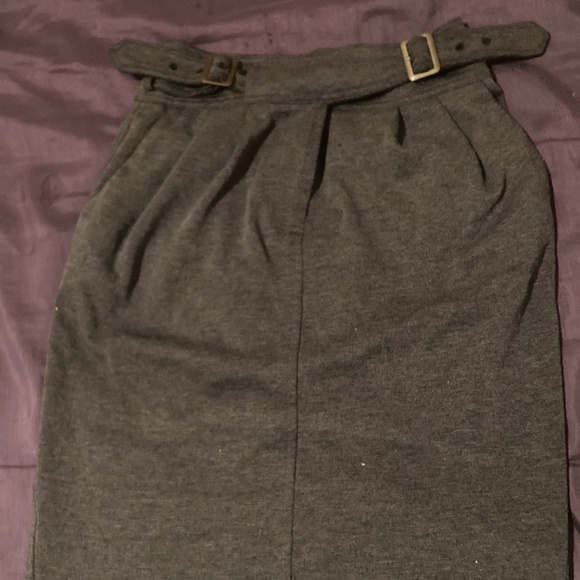 Maeve Gray Dark Buckles Pencil Skirt Knit XS 0 - Picture 6 of 6